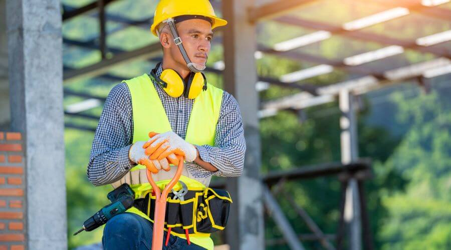 Professional gutter cleaning in Mecosta, MI